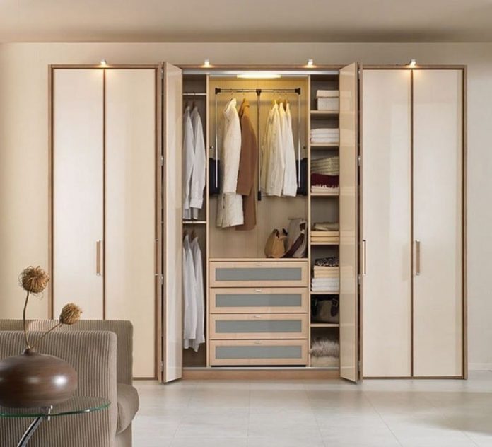 kích thước tủ quần áo