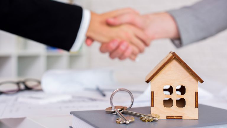 Broker là gì? Một số lưu ý về lĩnh vực môi giới bất động sản