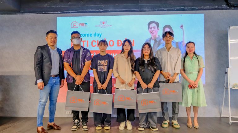 RETI chào đón sinh viên Cao đẳng Việt Mỹ đến thực tập