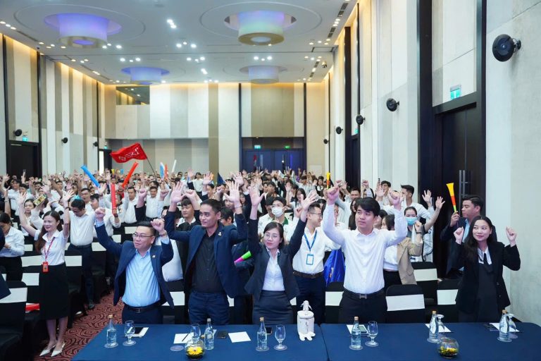 Chinh Phục Đỉnh Cao Mới Cùng Khóa Đào Tạo Thực Chiến Sun Symphony Residence Chinh Phục Đỉnh Cao Mới Cùng Khóa Đào Tạo Thực Chiến Sun Symphony Residence