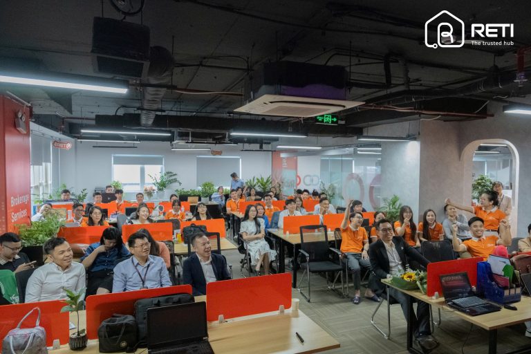 RETI AWARD – Vinh Danh Những “Ngôi Sao” Tháng 10 RETI AWARD – Vinh Danh Những “Ngôi Sao” Tháng 10