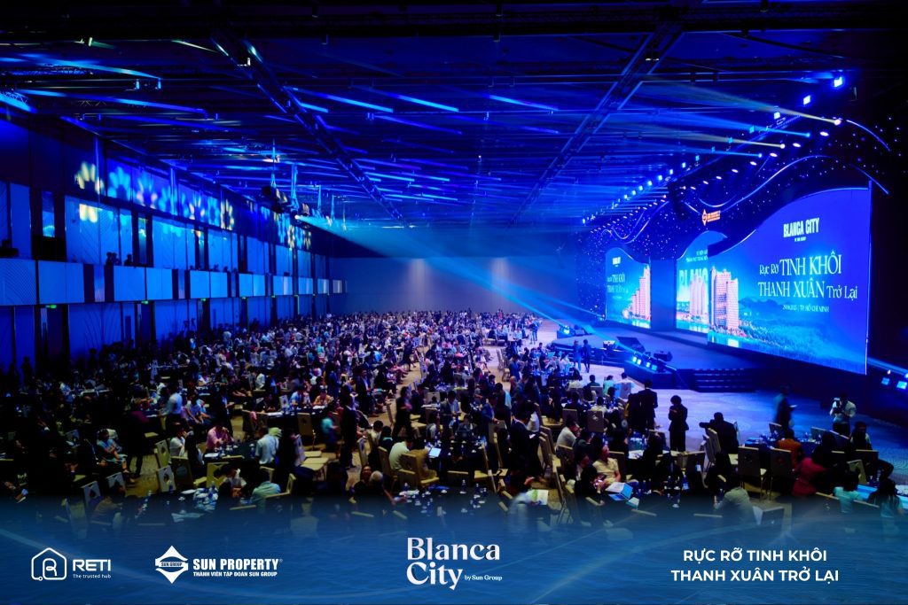 “THÀNH PHỐ TRẮNG BÊN ĐẠI DƯƠNG” – BLANCA CITY RỰC RỠ TINH KHÔI – THANH XUÂN TRỞ LẠI 2